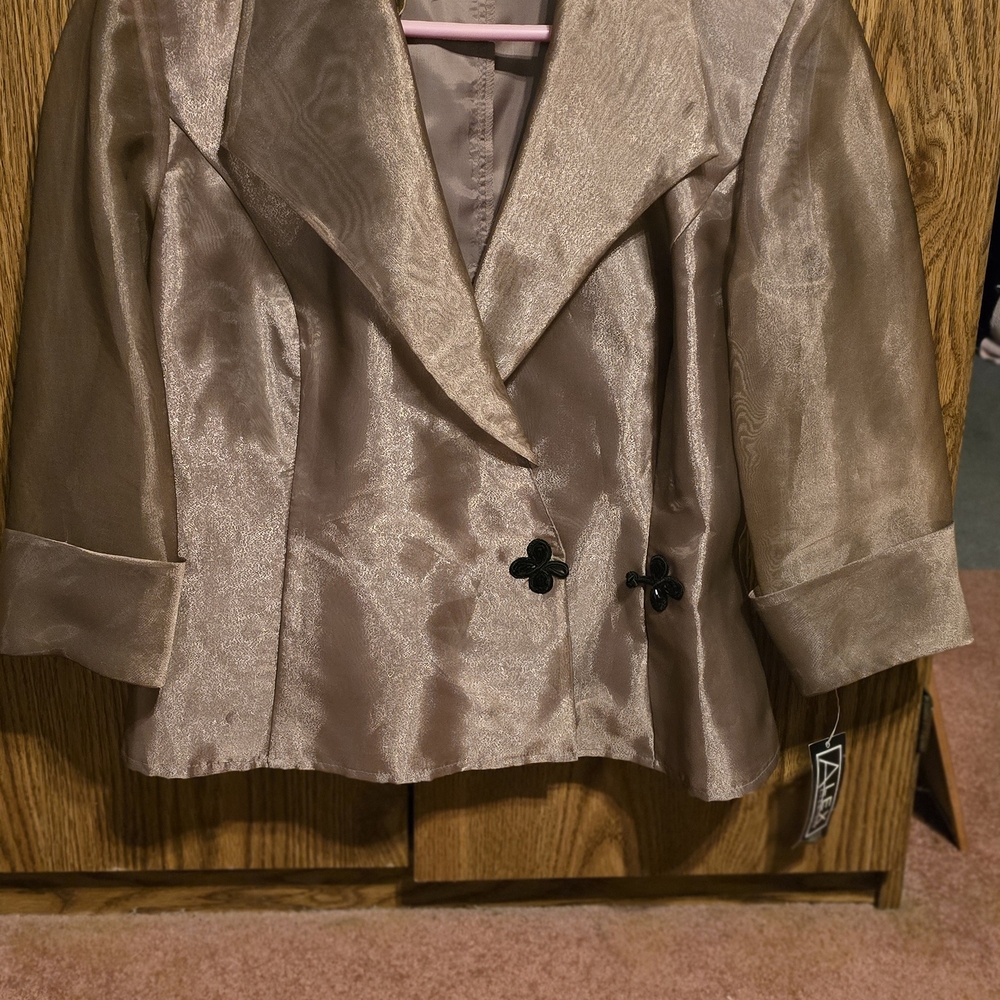 Elegant Tan Women's Shirt